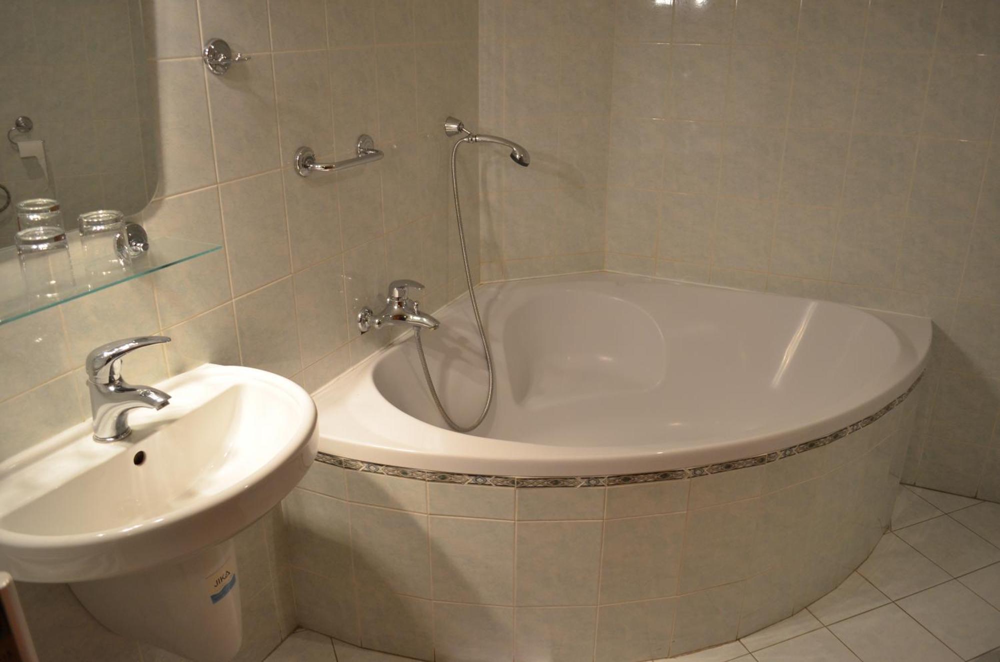 Hotel Na Statku Nepřevázka エクステリア 写真